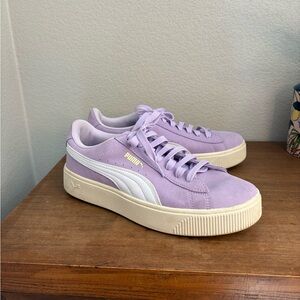 Puma Women's Lavender Suede Sneakers